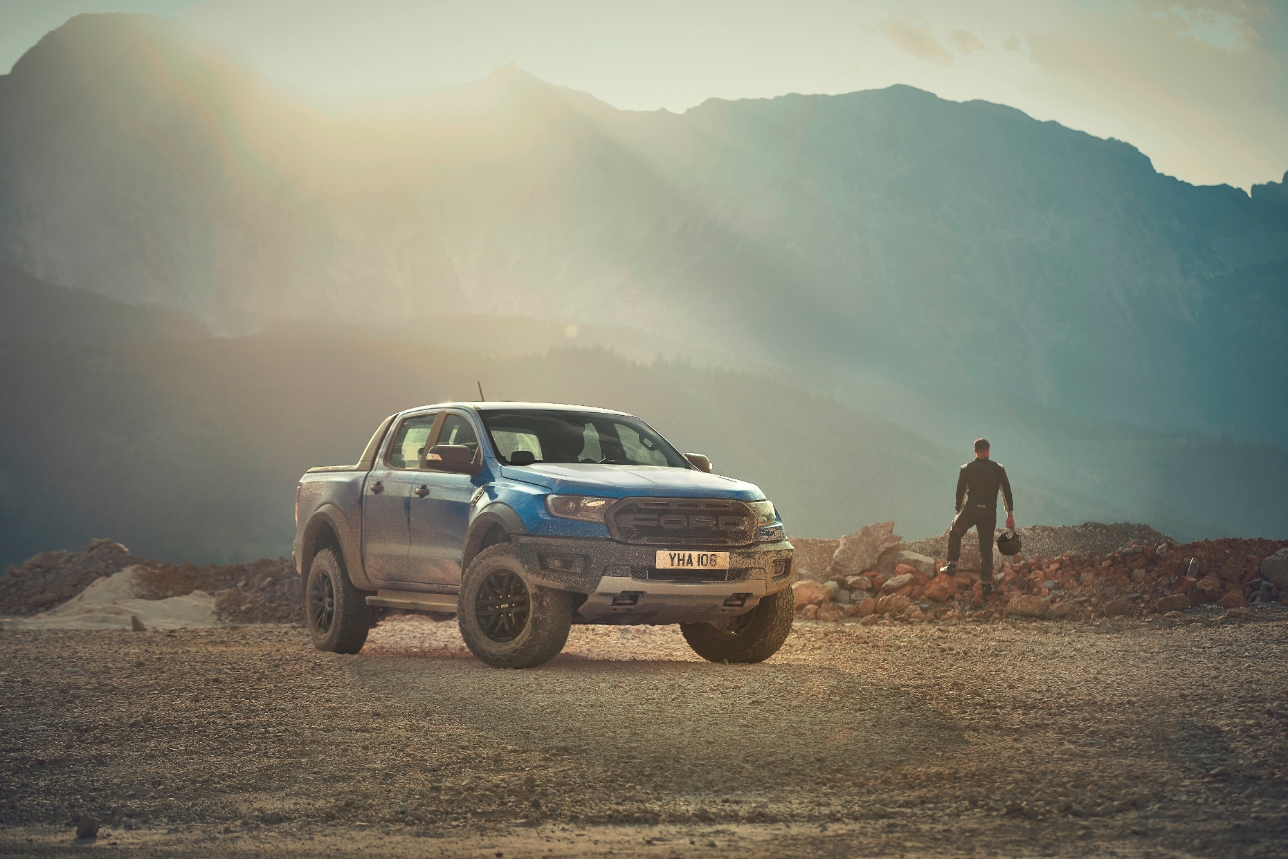 The Ford Ranger Raptor just made its beastly Euro-spec debut – TWFLD
