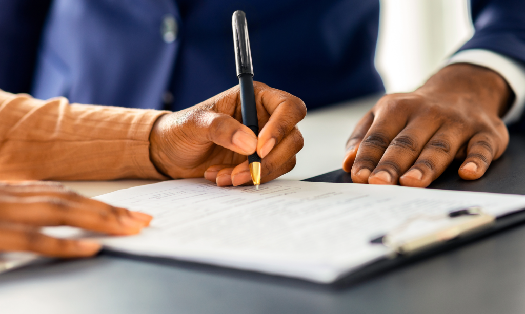 Signing a balloon payment contract